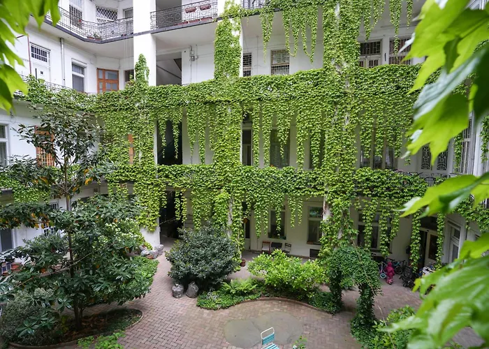 公寓 Beautiful Newly Refurbished Studio,fully Equipped Walking Distance To The Park Where Will Find The World Famous Szechenyi Thermal Bath Spa, Museums , And The Capital Circus , Ac, Smart Tv, High Speed Internet 布达佩斯